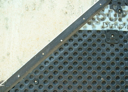 MEMBRANE CAP MOLDING